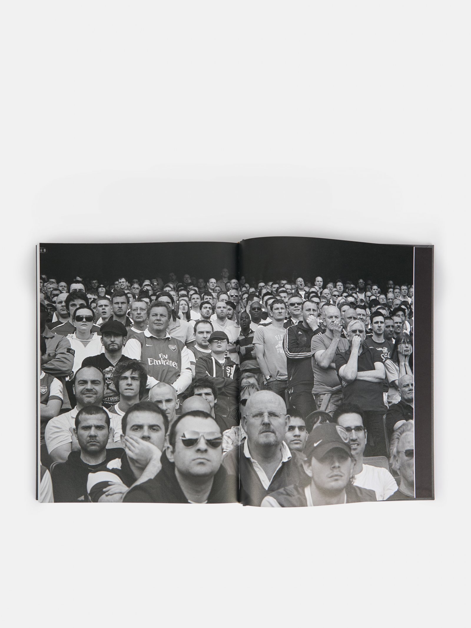 世界中で熱狂的なフォロワーをもつストーンアイランド。40年以上